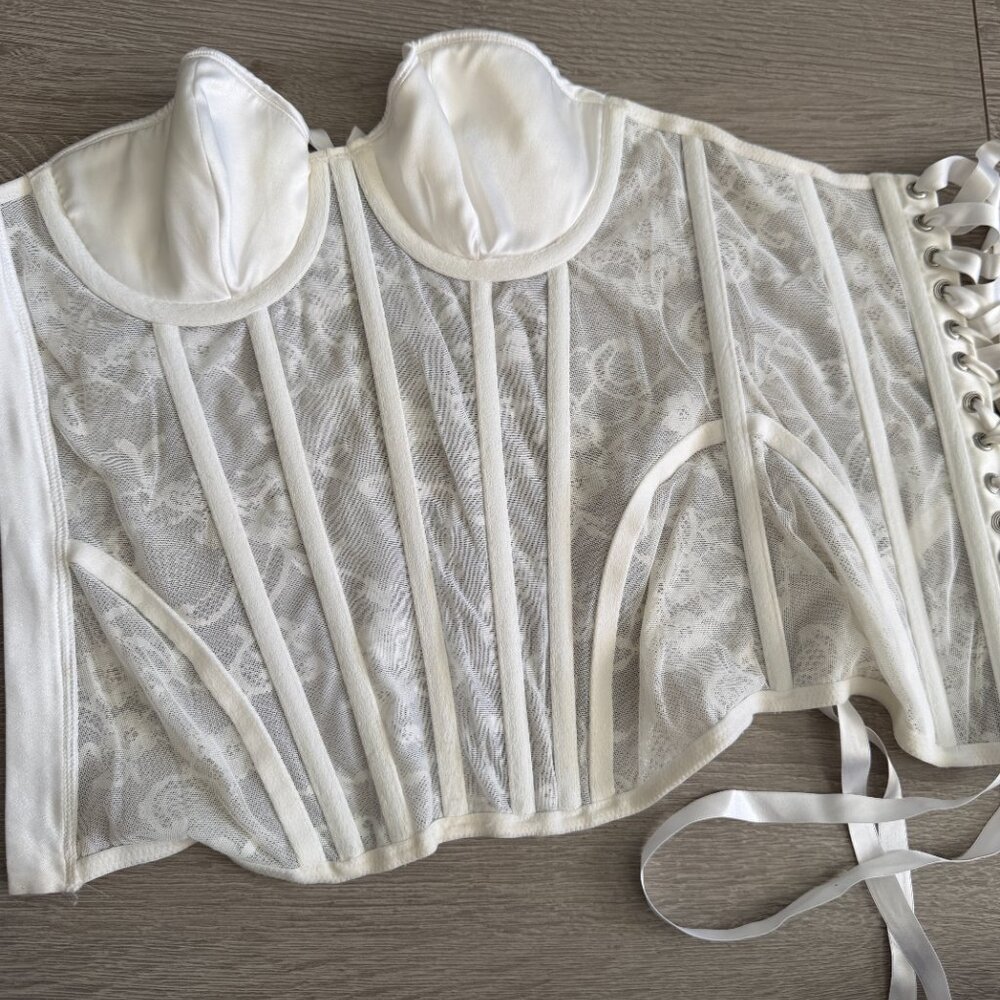 Victoria’s Secret I Do Ivory Lace Bridal Bustier Corset 34B Lace Up Back Straple - Picture 9 of 11